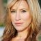 Lisa Ann Walter Picture