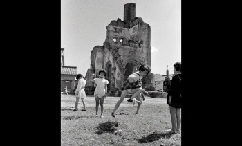 A Pale View of Hills (2025) download