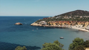 A Royal Romance in Ibiza (2026) download