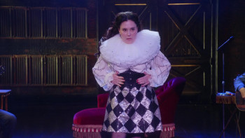 Alex Borstein: Corsets & Clown Suits (2023) download