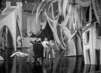 Artists and Models (1937) download