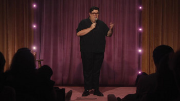 Caleb Hearon: Model Comedian (2025) download