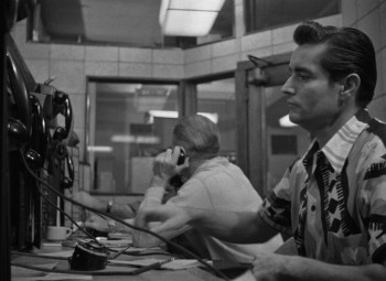Crime Wave (1953) download