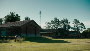 Crónicas de una Santa Errante (2023) download