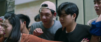 Cuc Vang Cua Ngoai (2025) download