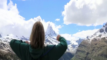 Don't Dream About Me (2025) download