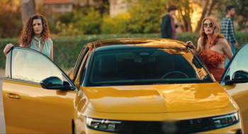Evli Mutlu Cocuklu (2025) download