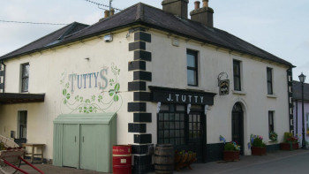 Haunted Harmony Mysteries: Buried at C (2025) download