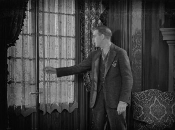 Holiday (1930) download