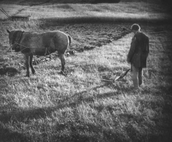 Konets Sankt-Peterburga (1927) download