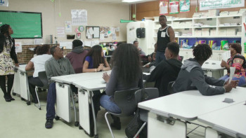 Love & Drugs (2018) download