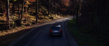 Luna (2017) download