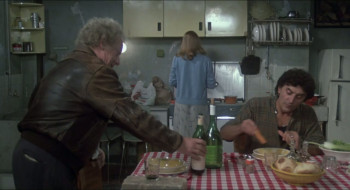 Mani di velluto (1979) download