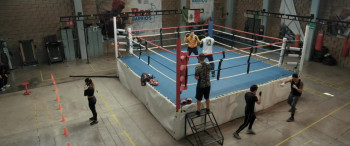 Manos Brujas (2023) download