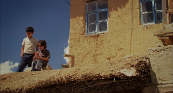 Mommo (2009) download