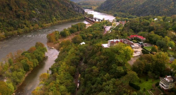 N.E.S.T. (2025) download