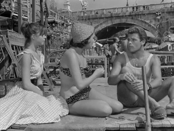 Poor But Beautiful (1957) download