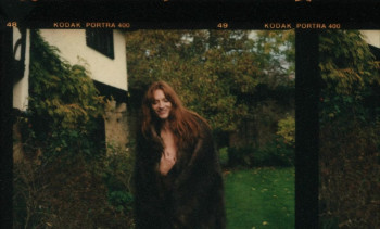 Pose (2025) download