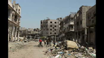 Put Your Soul on Your Hand and Walk (2025) download