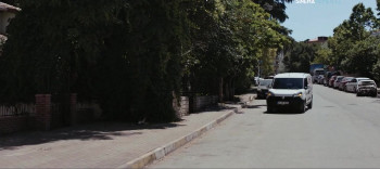 Sevgili Komsum (2018) download