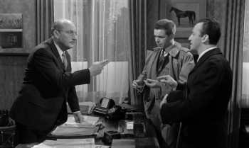 The Door with Seven Locks (1962) download