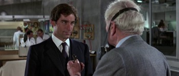 The Living Daylights (1987) download
