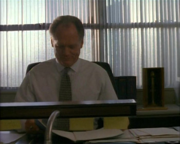 The Return of Hunter: Everyone Walks in L.A. (1995) download