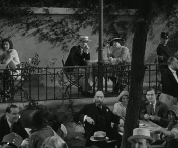 The Smiling Lieutenant (1931) download