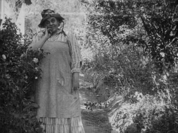 Tillie's Punctured Romance (1914) download