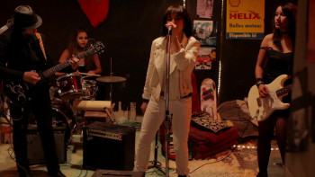 Traitors (2013) download
