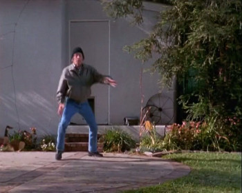 Treehouse Hostage (1999) download