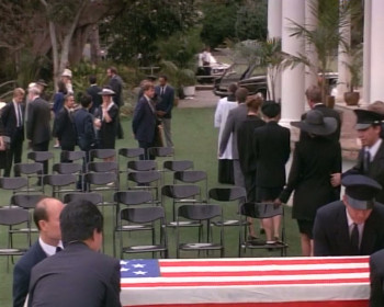 Trouble in Paradise (1989) download